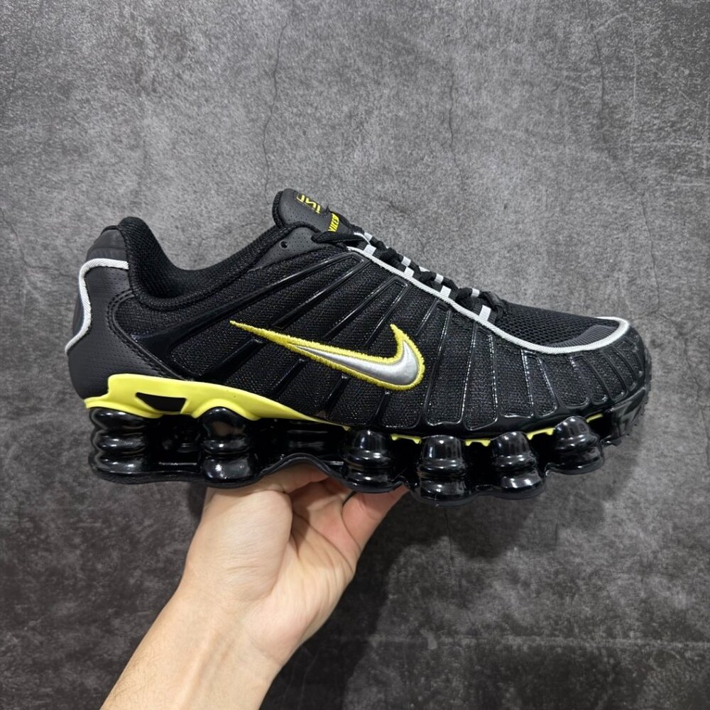 Nike Shox Tl Series Black And Yellow Athletic Shoes